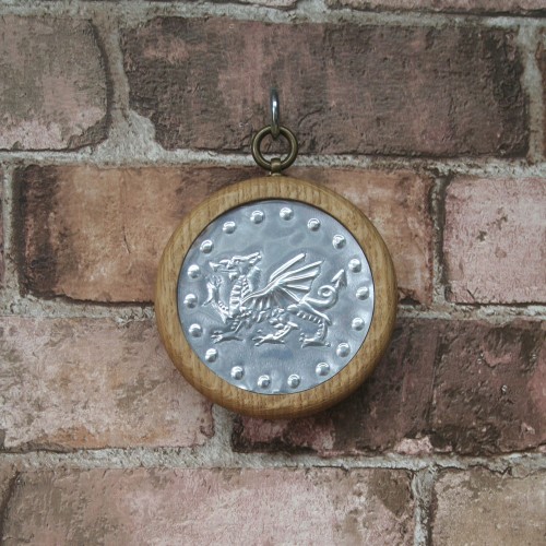 Small Pendant - Dragon - Aluminium/Oak Small Pendant - Dragon - Aluminium/Oak